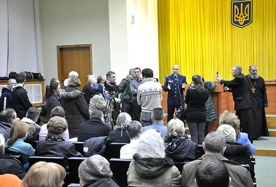 На Народному віче полтавці довірили Івану Корсуну очолювати міліцію області (Фоторепортаж) — фото 3