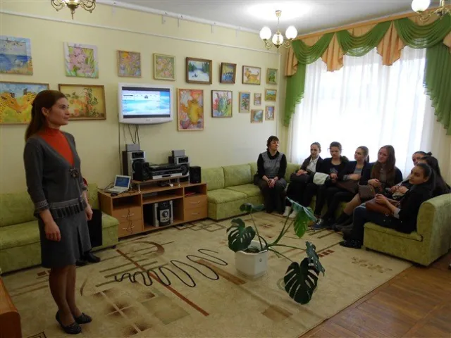 У Полтаві літературним вечором вшанували 96 річницю від дня народження Олеся Гончара (Фото) — фото 2