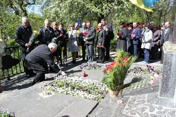 Працівники ДАІ провели комісійний весняний огляд доріг (Фото) — фото 1