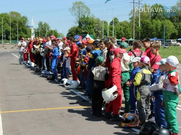 У Полтаві відбулись змагання з картингу (Фото) — фото 1