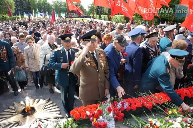 У Полтаві відзначили День Перемоги (Фоторепортаж) — фото 9