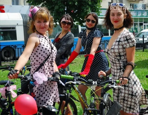 У Полтаві пройшов Велопарад дівчат під назвою «Сукня в горошок» (Фоторепортаж) — фото 3