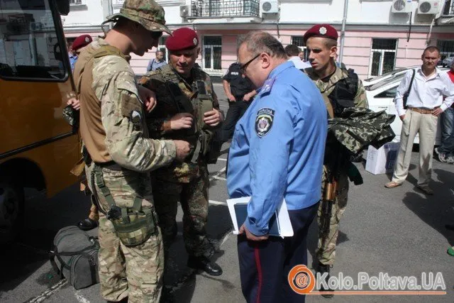 На Схід захищати Вітчизну виїхала чергова зміна добровольців із лав міліції Полтавщини (Фоторепортаж) — фото 9