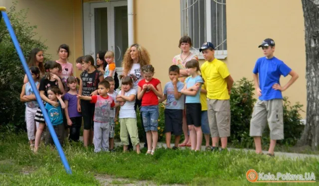 Полтавські автолюбителі провели благодійну акцію для вихованців притулку «Любисток» (Фоторепортаж) — фото 4