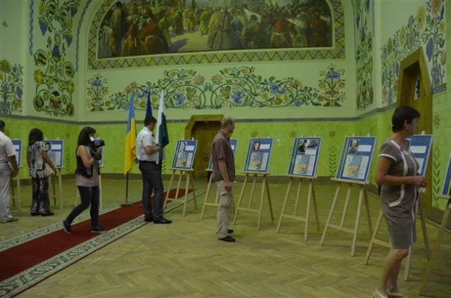 У Полтаві вшанували пам’ять загиблих в зоні АТО та Героїв Майдану (Фото) + (Відео) — фото 2
