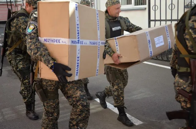 Сьогодні черговий спецпідрозділ полтавської міліції поїхав на Схід (Фоторепортаж) — фото 5