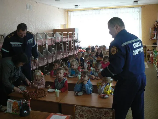 Рятувальники Полтавщини влаштували свято для юних переселенців — фото 1