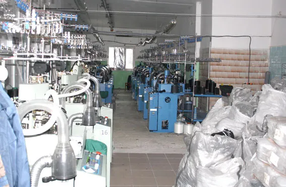 Міліція викрила підпільний цех по виробництву фальсифікованої продукції (Фото) — фото 2
