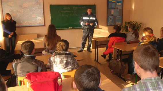 Міліціонери Полтавського райвідділу міліції провели для школярів «Уроки безпеки» (Фото) — фото 1