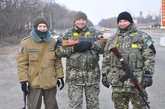 Полтавські міліціонери відвідали колег у зоні АТО (Фоторепортаж) — фото 6