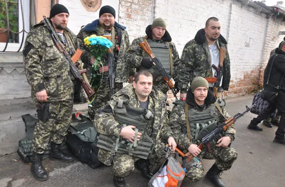 Міліціонери УМВС Полтавщини повернулися із зони АТО (Фото) — фото 3