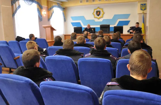 У Полтаві міліція спільно з громадськістю патрулюють вулиці міста (Фото) — фото 2