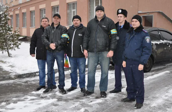 У Полтаві міліція спільно з громадськістю патрулюють вулиці міста (Фото) — фото 3