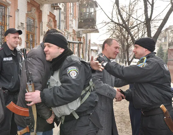 Полтавські правоохоронці повернулися із зони АТО (фоторепортаж) + (відео) — фото 6