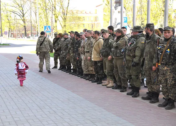 Полтавські правоохоронці повернулися із зони АТО (фоторепортаж) — фото 6
