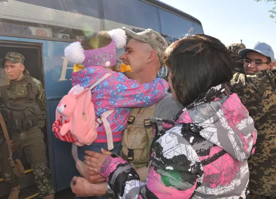 Полтавські правоохоронці повернулися із зони АТО (фоторепортаж) — фото 7