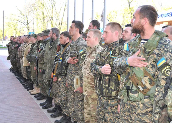 Полтавські правоохоронці повернулися із зони АТО (фоторепортаж) — фото 9