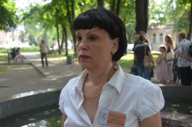 У Полтаві мітингують кілька десятків валютних позичальників (фото+відео) — фото 2