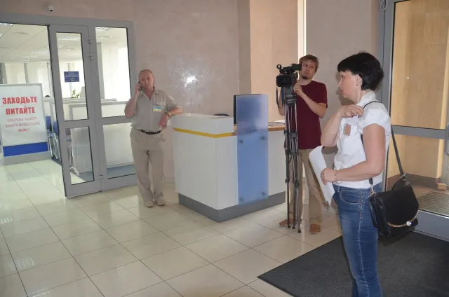 У Полтаві мітингують кілька десятків валютних позичальників (фото+відео) — фото 8