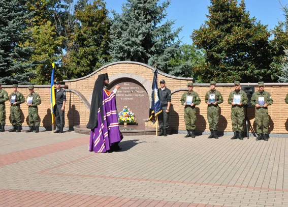 У Полтаві вшанували пам'ять загиблих правоохоронців (фото) — фото 11