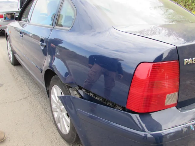 Під Полтавою водія легковика побило двадцять пасажирів автобуса (фото+відео) — фото 4